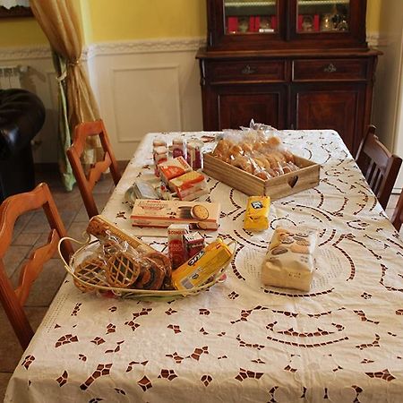 Bed And Breakfast Sopranos La Spezia Buitenkant foto