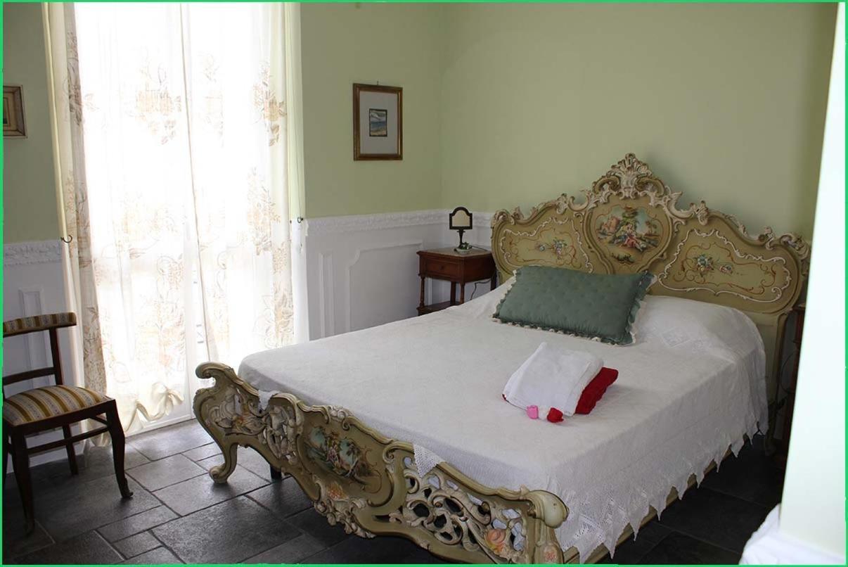 Bed And Breakfast Sopranos La Spezia Buitenkant foto